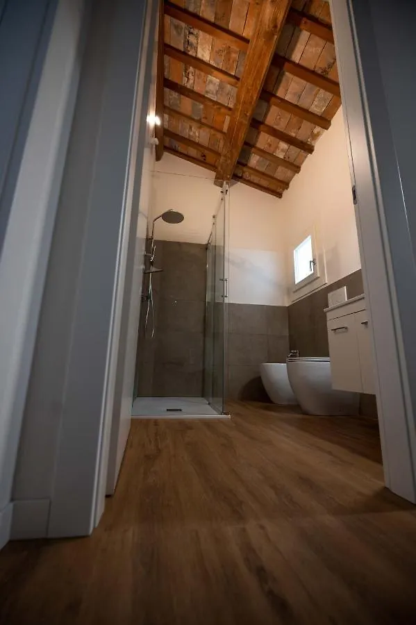 Vittoria Apartments: Contra Busato 40 Vicenza