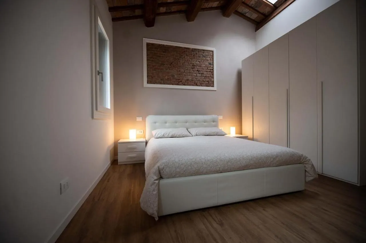 Vittoria Apartments: Contra Busato 40 Vicenza 0*,  Italy