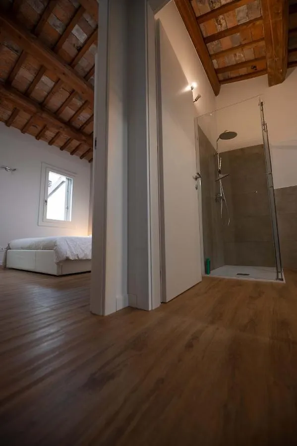 Apartment Vittoria Apartments: Contra Busato 40 Vicenza Italy